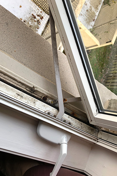 home-foggy-window-repair-ajax